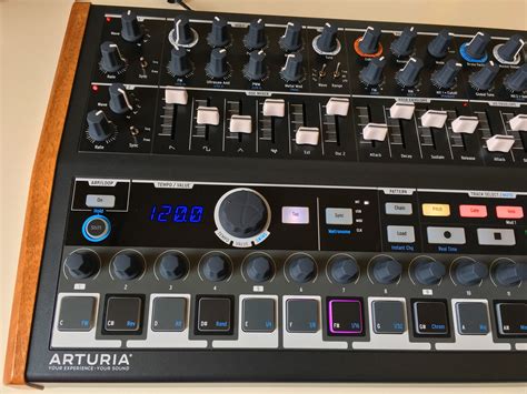 Test: Arturia MiniBrute 2S, Analogsynthesizer - AMAZONA.de