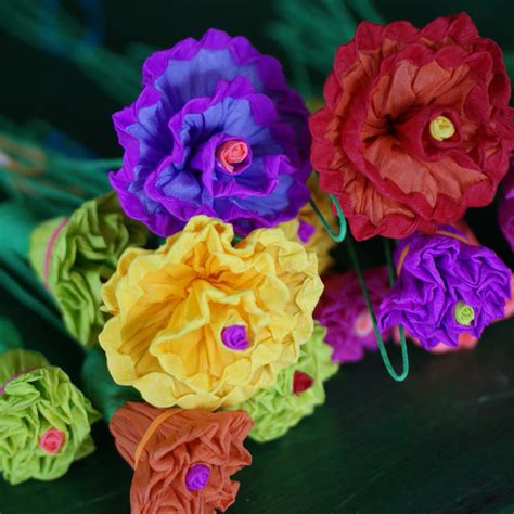 Small Mexican Paper Flowers – Zinnia Folk Arts