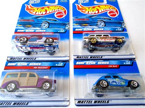 Hot Wheels Surf N Fun Set Of 4 NIP Blue Card 2000 Surf N Fun Collector No 961 962 963 964 Set