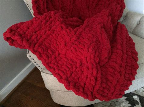 Handmade Chunky Knit Blankets Made With By Handsonforhomemadeus Knitted Blankets Chunky Knit