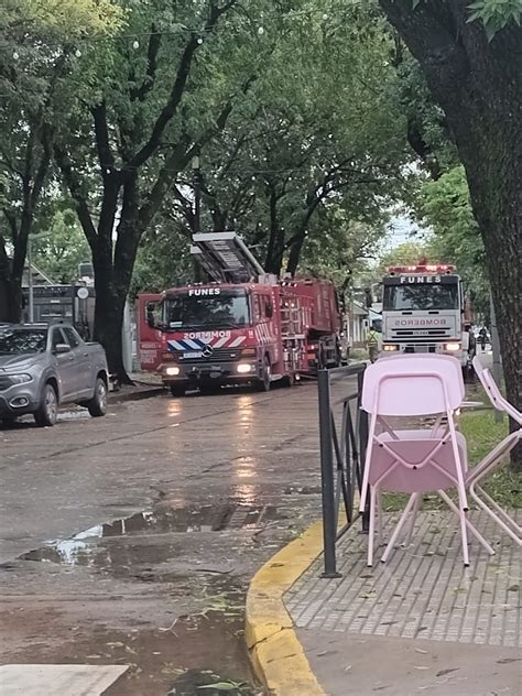 Ahora Voraz Incendio En El Centro De Funes