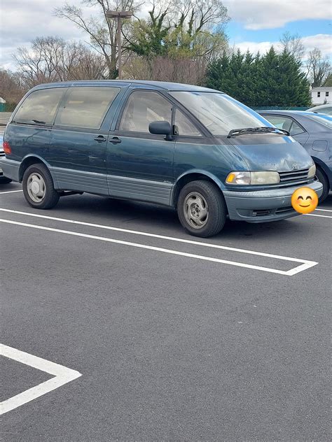 Toyota van? : r/whatisthiscar