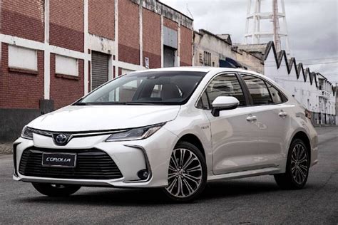 Toyota confirma investimento para reestilização do Corolla