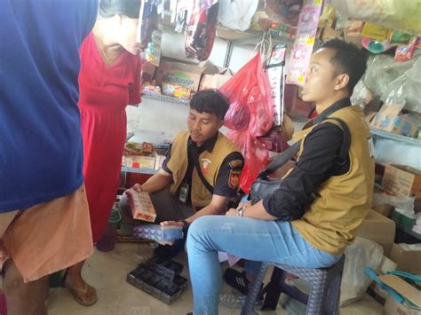 Ratusan Bungkus Rokok Ilegal Di Mojokerto Diamankan Petugas