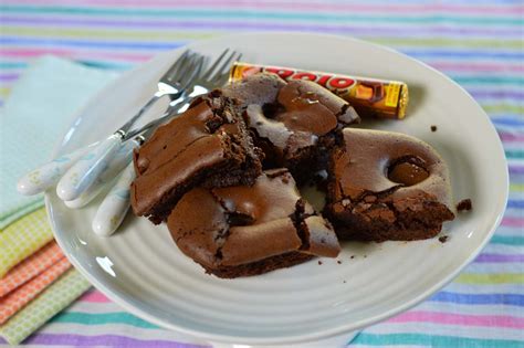 Recipe: caramel chocolate brownies ⋆ SHE EATS