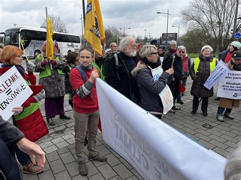 Rassemblement anti nucléaire du 12 mars 2024 devant le Parlement