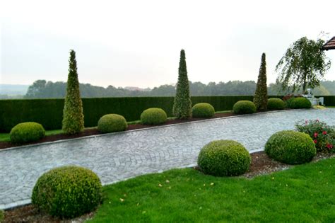 Bepflanzungen Gartenbepflanzungen Gräser Bäume Innviertel Ried i I