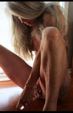 Free Lesbian Huge Toys Pictures Xnxx