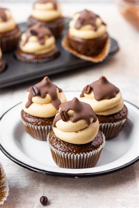 Eggless Cold Coffee Cupcakes Bake With Shivesh