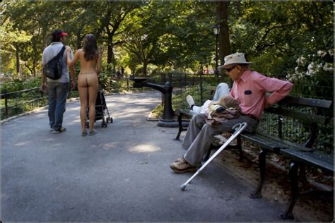 A Naked Stroll With Her Boyfriend In A Public Park Reddit Nsfw