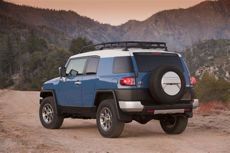 2014 Toyota FJ Cruiser Image Photo 15 Of 44