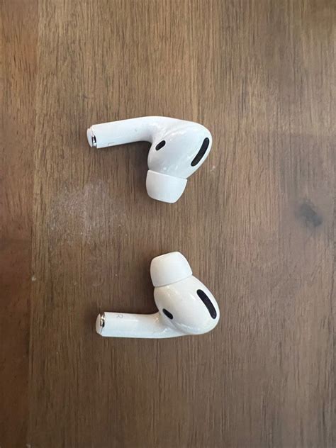 Apple Airpods 1st Gen, Audio, Earphones on Carousell