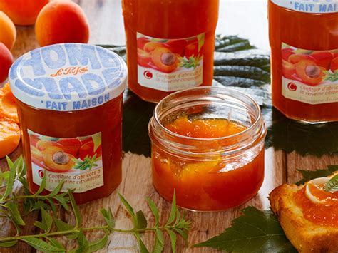 Confiture D Abricots La Verveine Citronnelle Et Au Sucre Fruttina