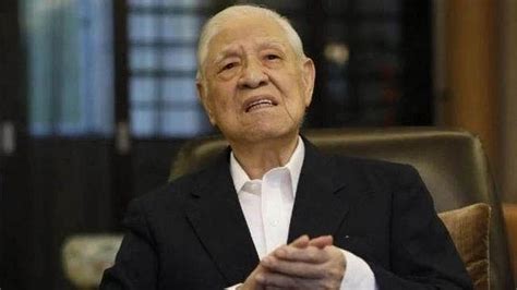 李登辉给台湾民主种下“台独”的根，中国历史不会宽恕他！手机新浪网