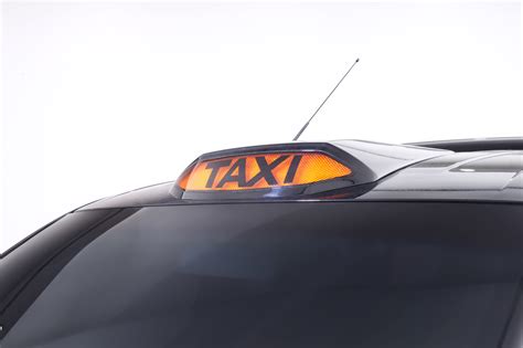 Nissan NV200 London Taxi (2014) - picture 3 of 10