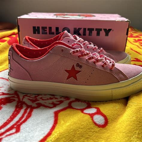 *RARE* HELLO KITTY X CONVERSE ONE STARS NEVER WORN... - Depop