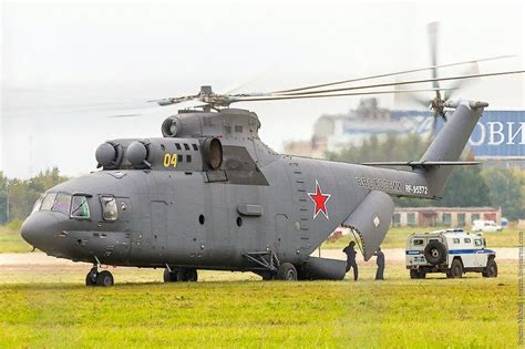 Mil Mi-26 "Halo", the largest helicopter in service in the world : r ...