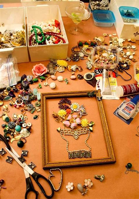 Pin On Vintage Jewelry Art