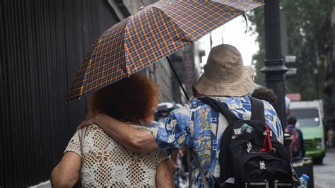 Probabilidad de Lluvia Hoy en México Pese a Segunda Ola de Calor