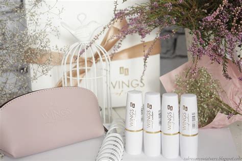 Kosmetyki AA Wings Of Color Kremowa Pomadka W 4 Odcieniach Nude