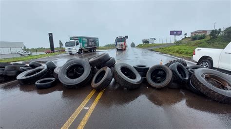 Veja quais são os trechos bloqueados nas rodovias do Oeste de SC