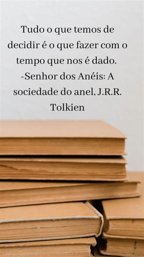 21 Frases de Citações de livros para refletir e inspirar