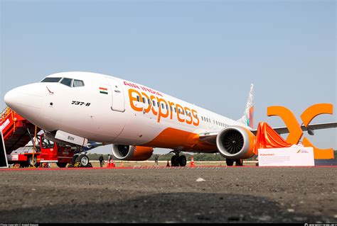 VT BXH Air India Express Boeing 737 8 MAX Photo By Aneesh Bapaye ID