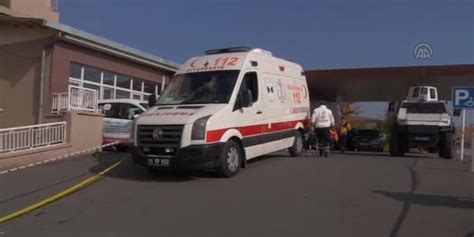 Bartın Devlet Hastanesine Ait Ambulans Garajı Çöktü Memurlar Net