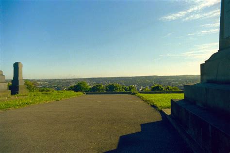 Undercliffe Cemetery Bradford Habiloid Cc By Sa Geograph