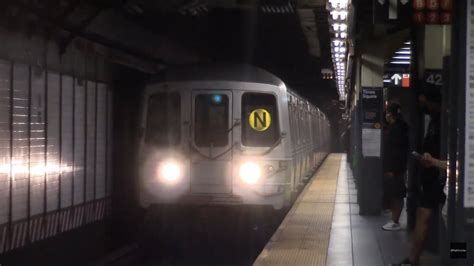 BMT Broadway Line Brooklyn Bound R46 R68A R160 E N Q R Trains At