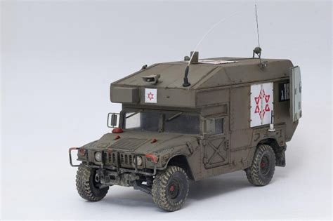 Academy Idf M Ambulance Imodeler