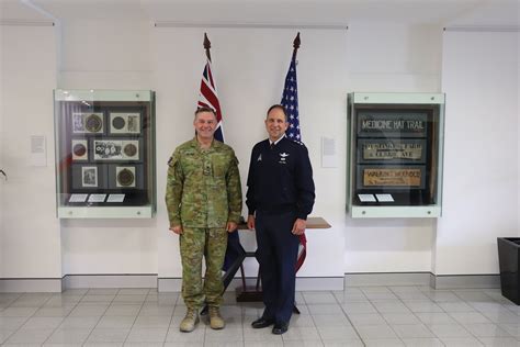 Usspacecom Deputy Commander Visits Australias Defence Space Command