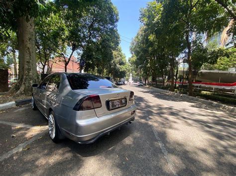 Honda Civic Vti Mobil Motor Mobil Untuk Dijual Di Carousell