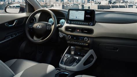 2022 Hyundai Kona Interior | Green Family Hyundai