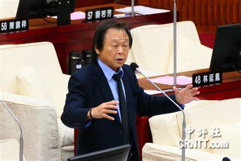 王世坚：无惧蓝白合 赖清德治军严明