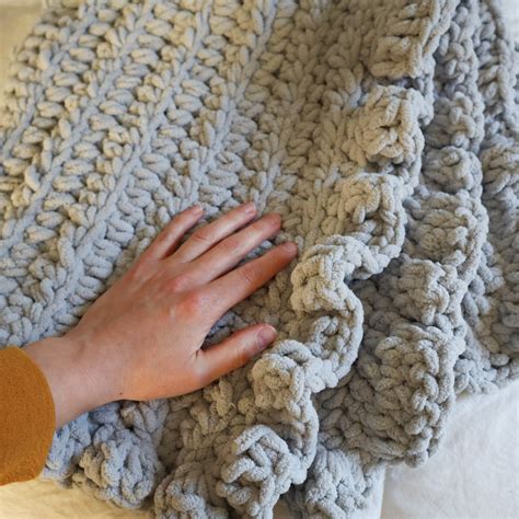 Chunky Crochet Baby Blanket With Ruffle Border DIGITAL PDF - Etsy