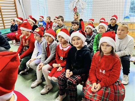 Szko A Podstawowa Im Janusza Korczaka W Barkowie Miko Ajki W Naszej