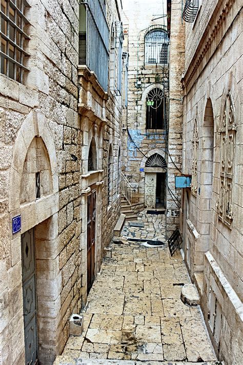 Old Houses At Star Street Photograph By Munir Alawi Pixels