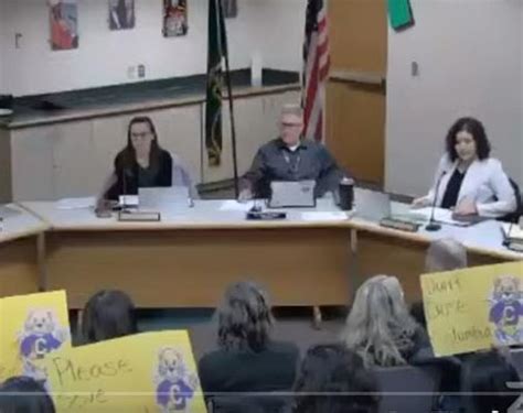 Wenatchee Schools Explain School Closure Strong Public Reaction