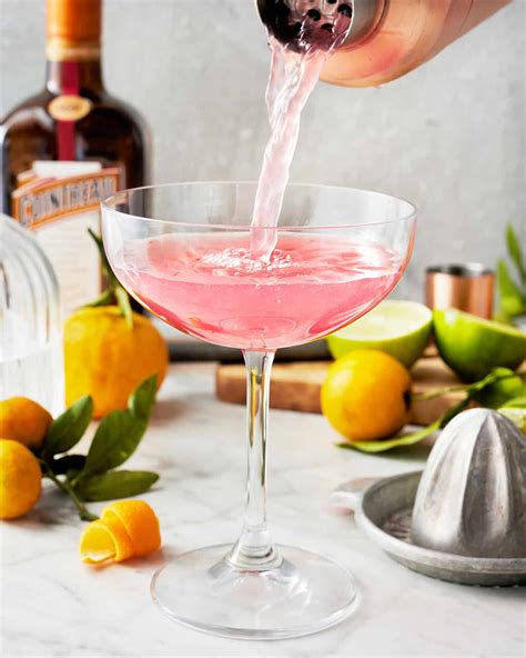 Cosmopolitan Cocktail Recipe Love And Lemons Foodie Passion Blog