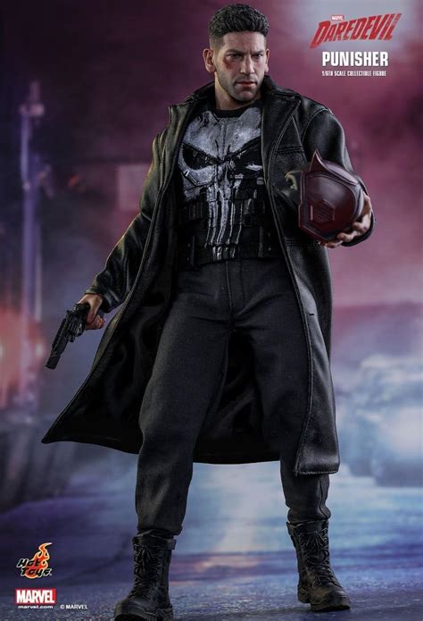 Amazon Hot Toys Marvel The Punisher Sixth Scale Figure Toys Games