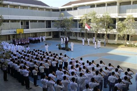 Sumut Sukses Sma Unggulan Di Kabupaten Samosir Masuk Sekolah