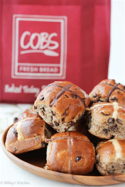 Cadbury Mini Eggs Hot Cross Buns Easter Trifle Abbey S Kitchen