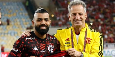 Gabigol Se Distancia Do Flamengo Ap S Pol Micas Landim