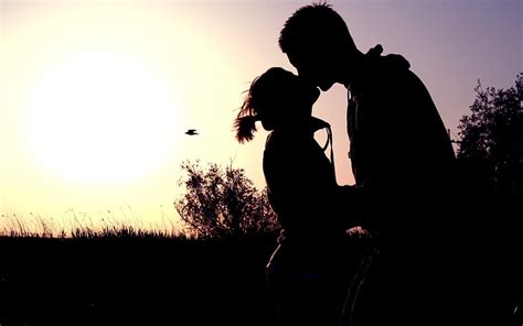 Hd Wallpaper Silhouette Of Man And Woman Kiss Beside Bench Couple