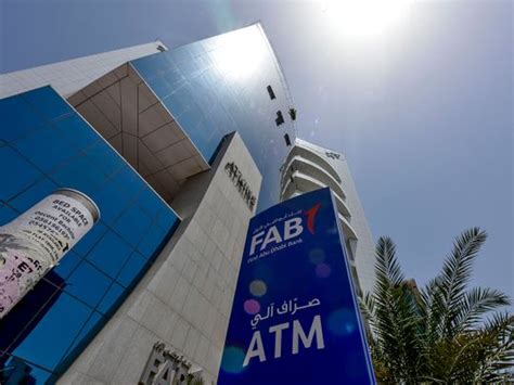 Abu Dhabi Mega Bank Fab Unveils Blockbuster Dh B Net Profit For H