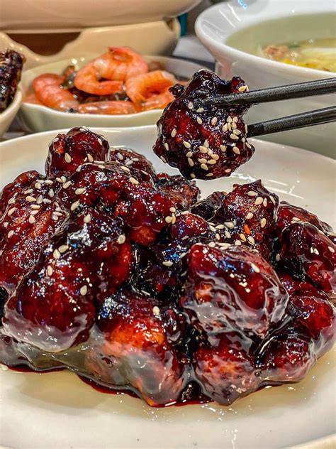 Xiao Zai 旺小仔 on Twitter Sweet and Sour Spare Ribs 这晶莹剔透的糖醋排骨实在没法忍