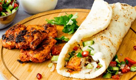 10 Must Try Cuisines of Hyderabad - lifeberrys.com