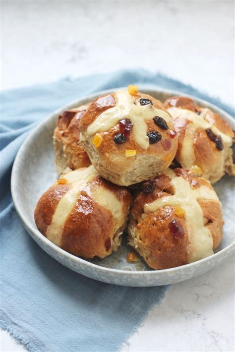 Vegan Spiced Banana Hot Cross Buns Supper In The Suburbs