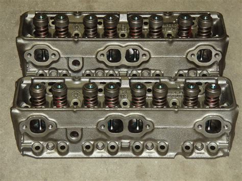 Rebuilt Sbc 2 02 Cylinder Heads 487 Chevy Small Block 3973487 No Reserve For Sale